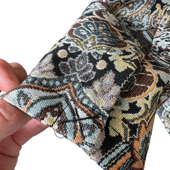 Soft Surroundings Jacket Jacquard Venezia Paisley metallic Frog Closure Sz MED - Picture 5 of 9